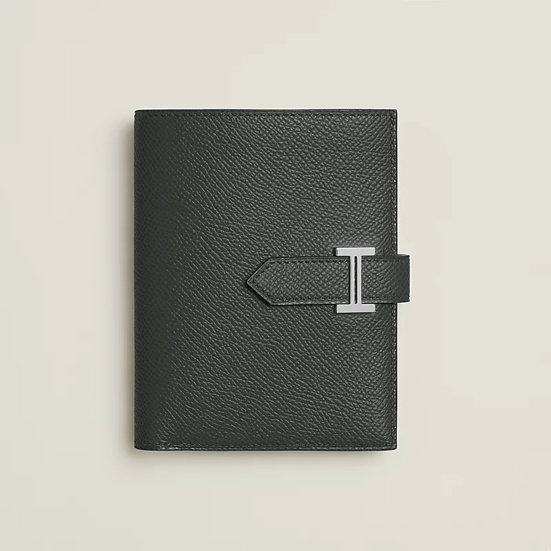 Hermes Bearn Compact Monochrome Wallet - Image 17